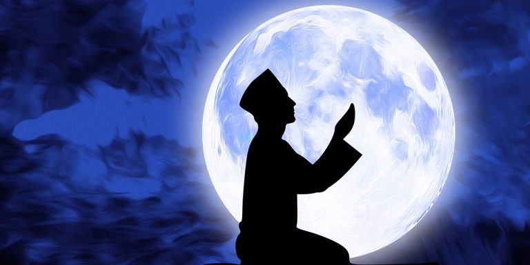 مولا علیؑ کا حکمِ نمازِ شب اور جہنم سے آزادی کا پروانہ