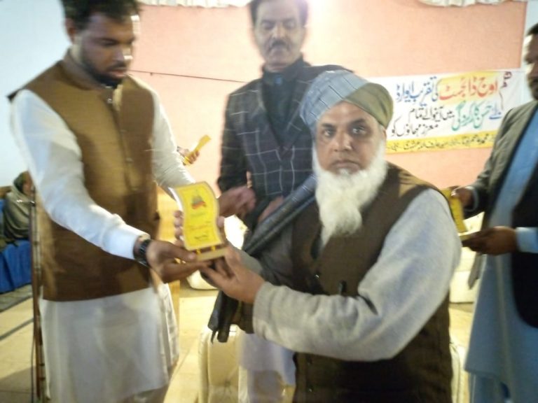 اوج ڈائجسٹ ملتان کے زیر اہتمام تقریب ایوارڈز